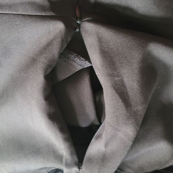 Wild Blue Sadie Robertson Black Dress Size Small - Picture 10 of 10